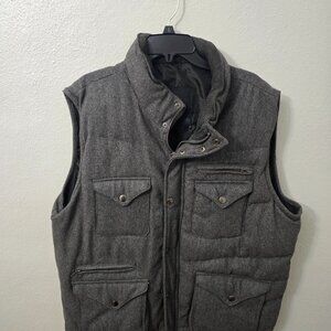 GRAY WINTER VEST 2XL. LIKE NEW